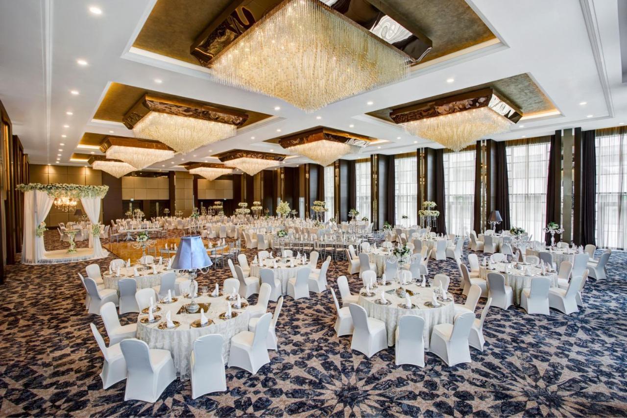 Sheraton Grand